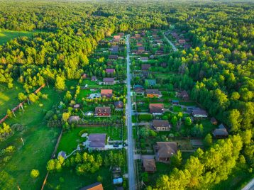 How ZEVs Help Improve Air Quality in Communities